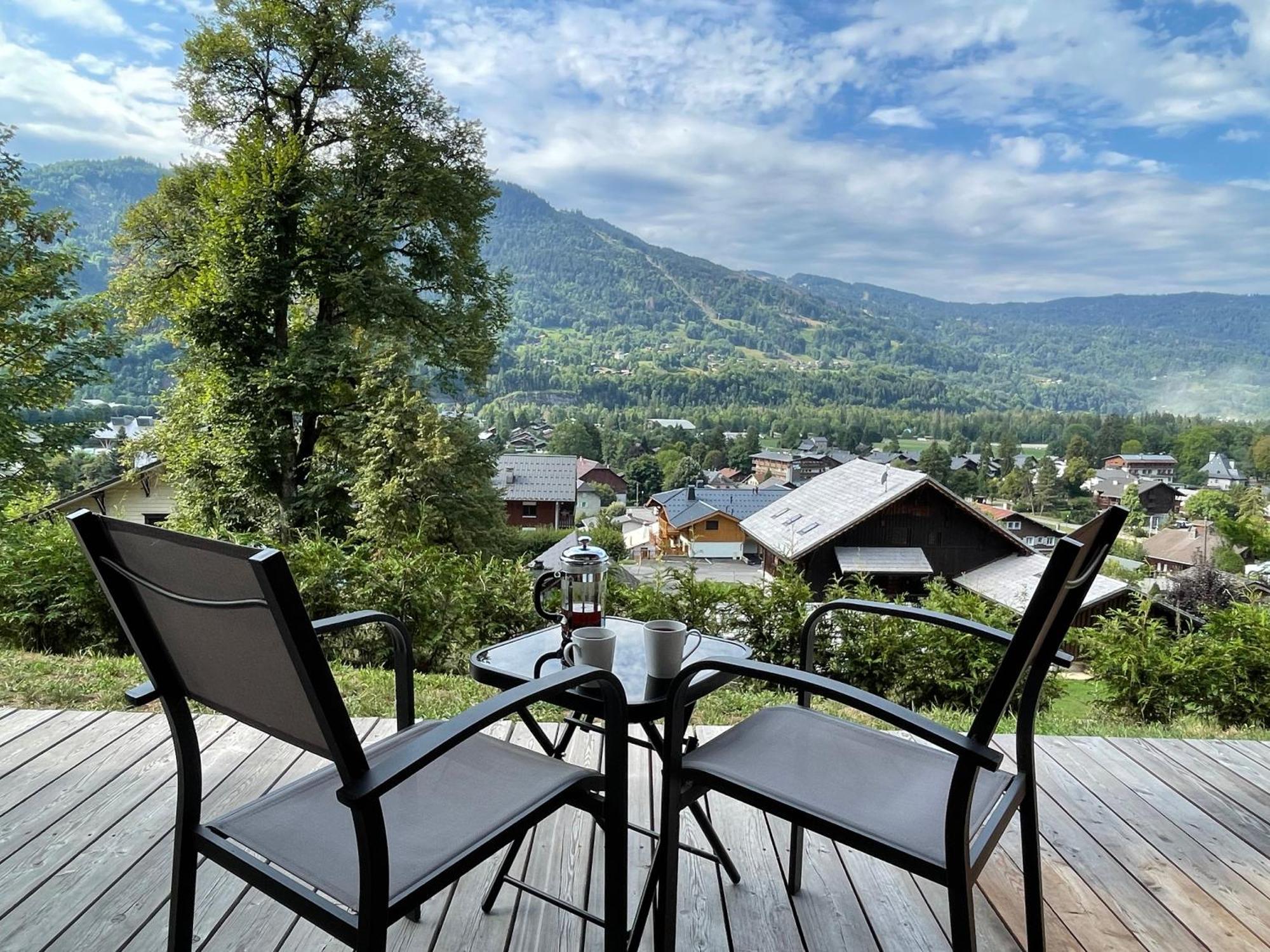 Plein Soleil Modern 3 Bedroom With Stunning Mountain Views Apartment *